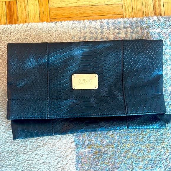 Buffalo David Bitton Clutch - Picture 1 of 5